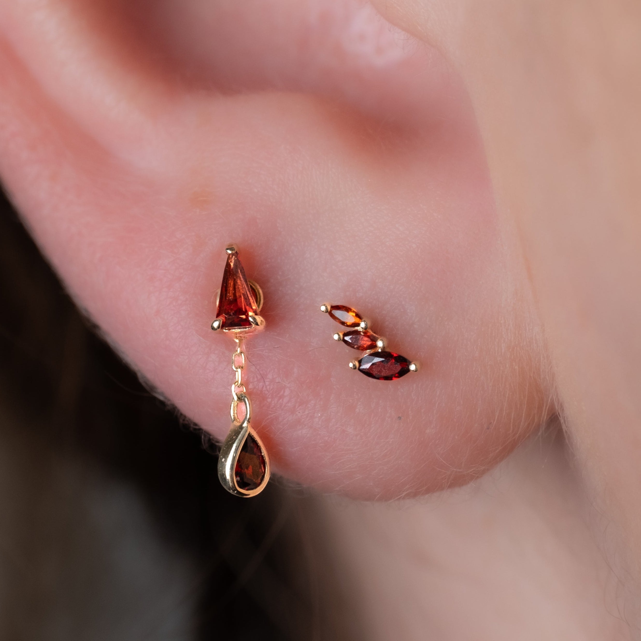 Seek - Garnet - Threadless End