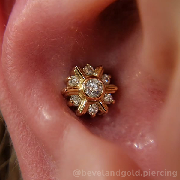 18K Gold Deco End