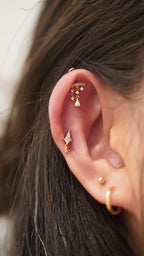 Sway Flat Back Stud