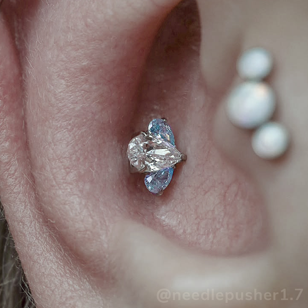 Titanium Pear Cut Gem Fan Clusters - Select Outer Gems