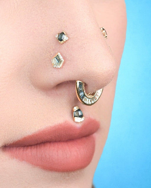 Reyna - London Blue Topaz - Threadless End